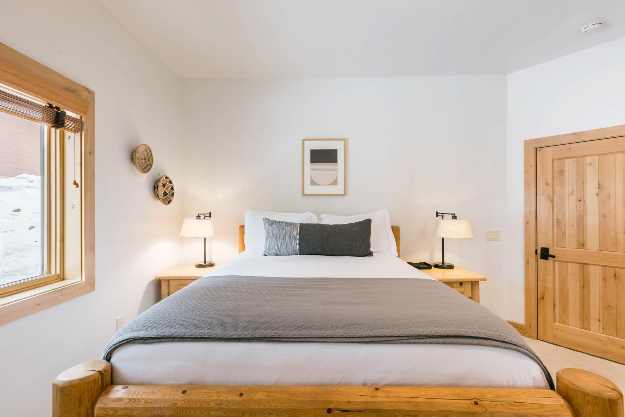 Coyote Moon By Avantstay Cabin Wsauna Mins From Dt Truckee Northstar Exteriör bild